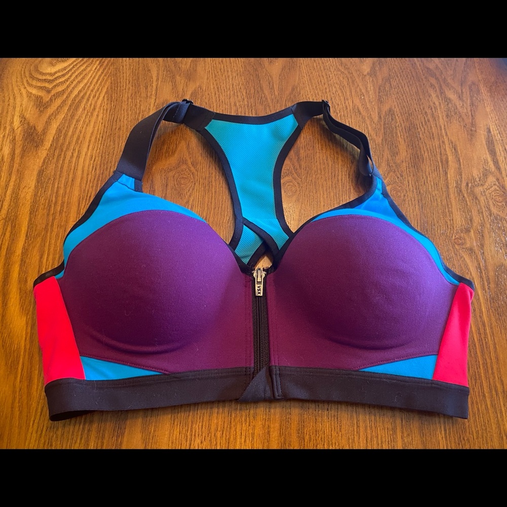 EUC Victoria VSX Zip Front sports bra Size 36B
